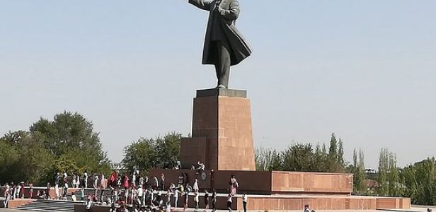 lenin-statue.jpg