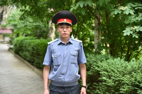5cde4dffa399c700645210.jpg