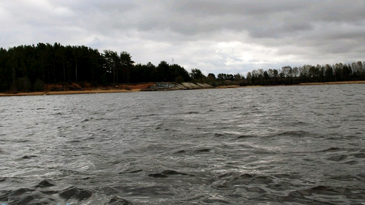 Вологодское водохранилище. Остров Раменье Рыбинское водохранилище. Череповец Вичелово Рыбинское водохранилище. Мякса Рыбинское водохранилище. Берег Рыбинского водохранилища в Череповецком районе.