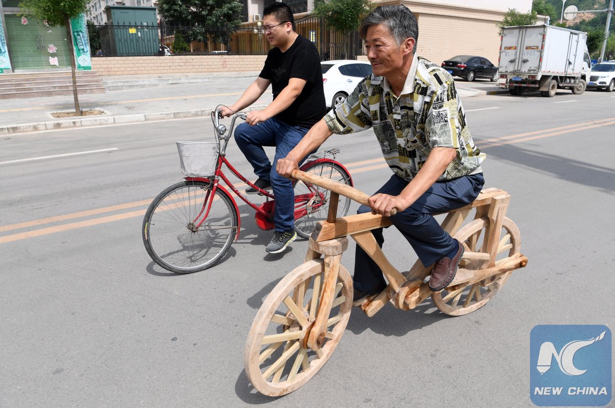 Деревянный китайский велосипед