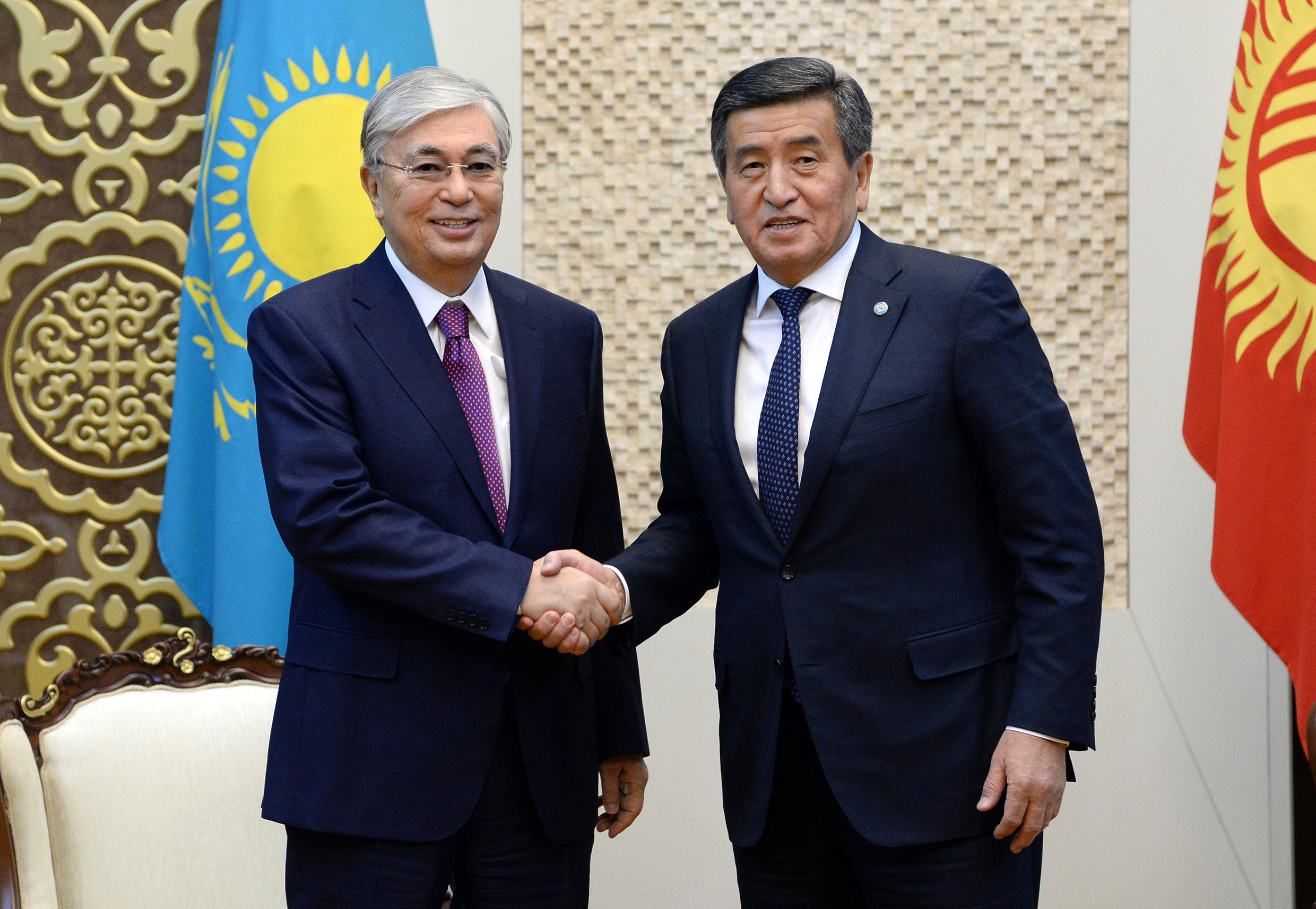 Отношения киргизов. Казахстан и Киргизия. Казахстан и Киргизия отношения.