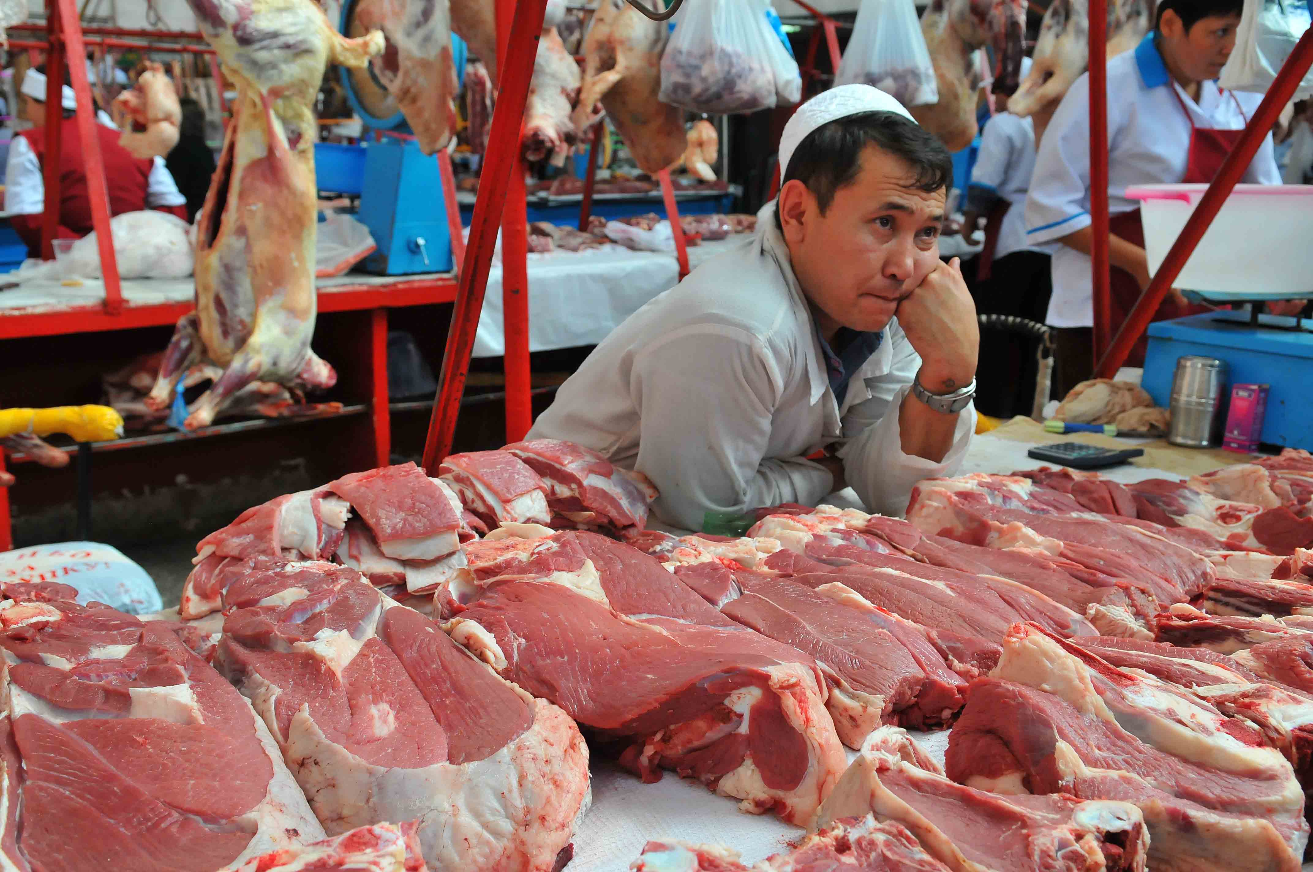 Let meat. Рынок мясной продукции. Мясные рынки Узбекистана.