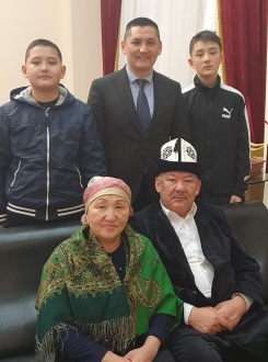 бекназаров.jpg