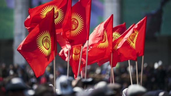 флаги Кыргызстана.jpg
