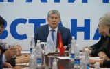 Атамбайев.jpg
