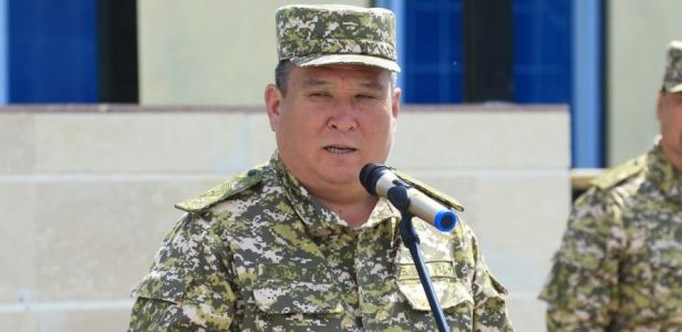 министр обороны.jpg