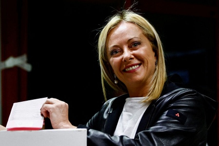 upload-2022-09-25T222224Z_776917920_RC2LOW9DOUGH_RTRMADP_3_ITALY-ELECTION-pic_32ratio_900x600-900x600-73316.jpg
